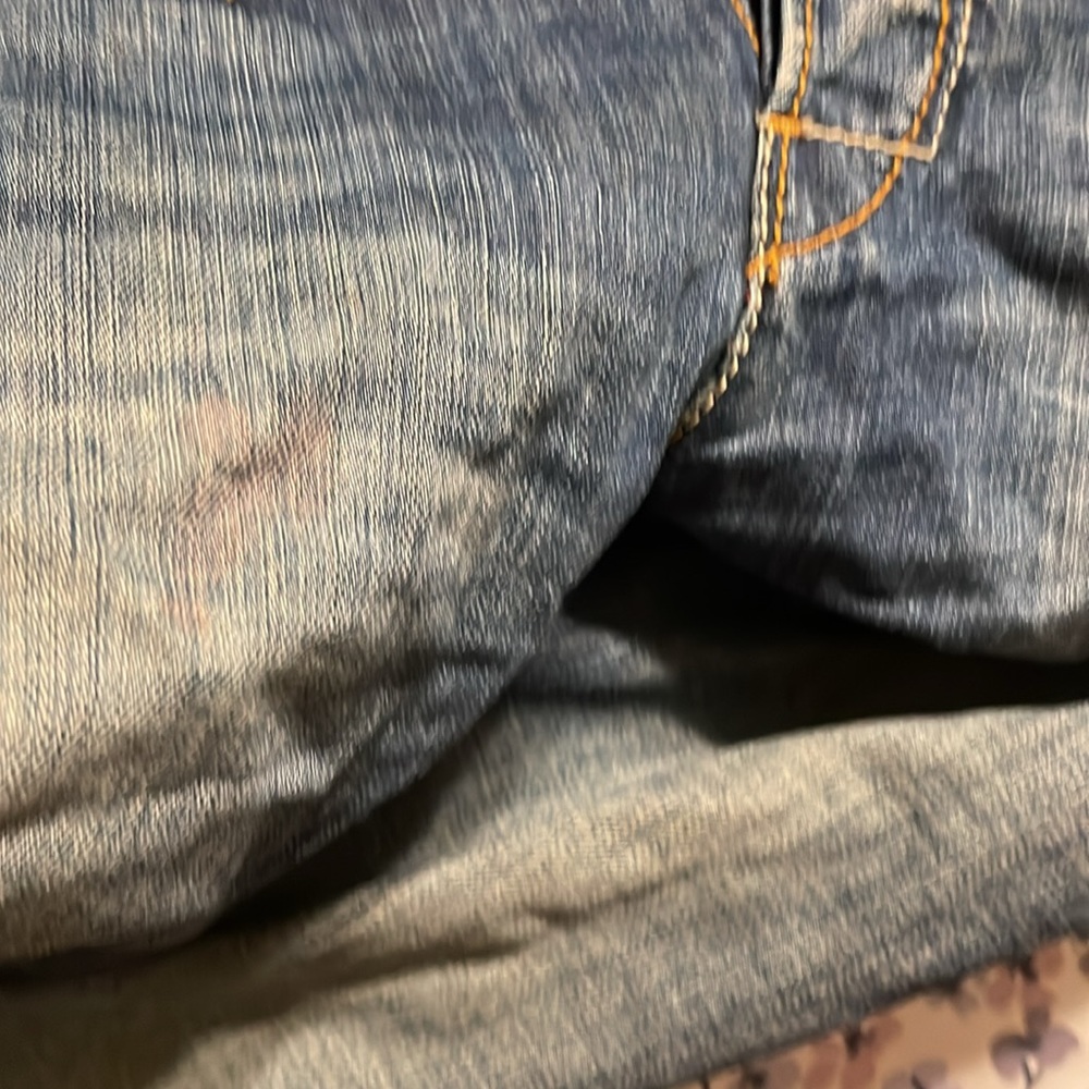 Guess - Picture 10 of 12